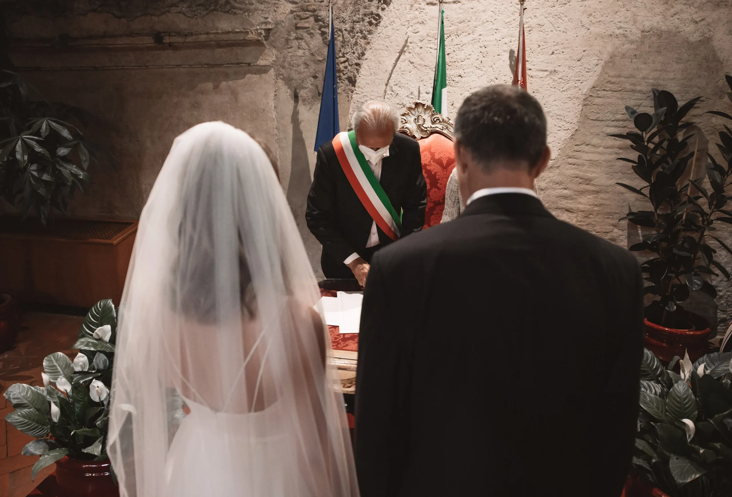 A Russian-Ukrainian couple getting married in Rome.