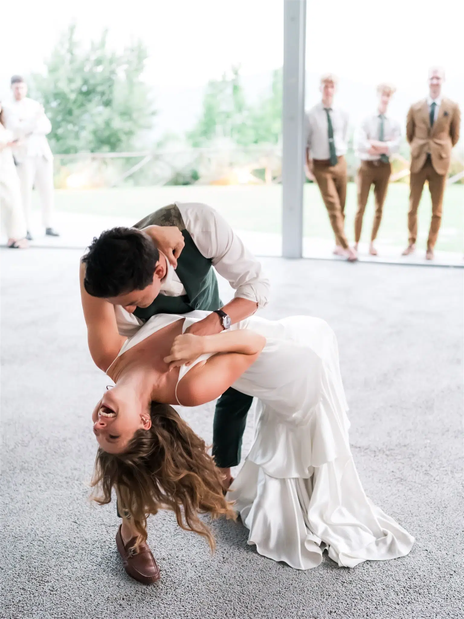 An American couple dancing in an Umbrian resort