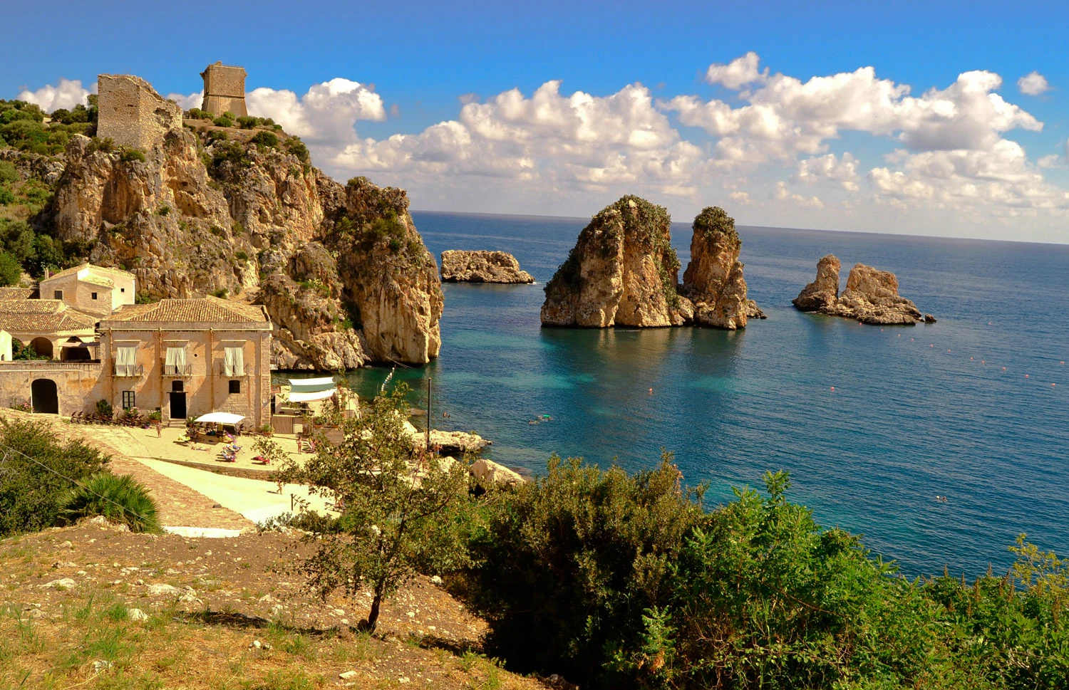 Wedding in Tonnara di Scopello
